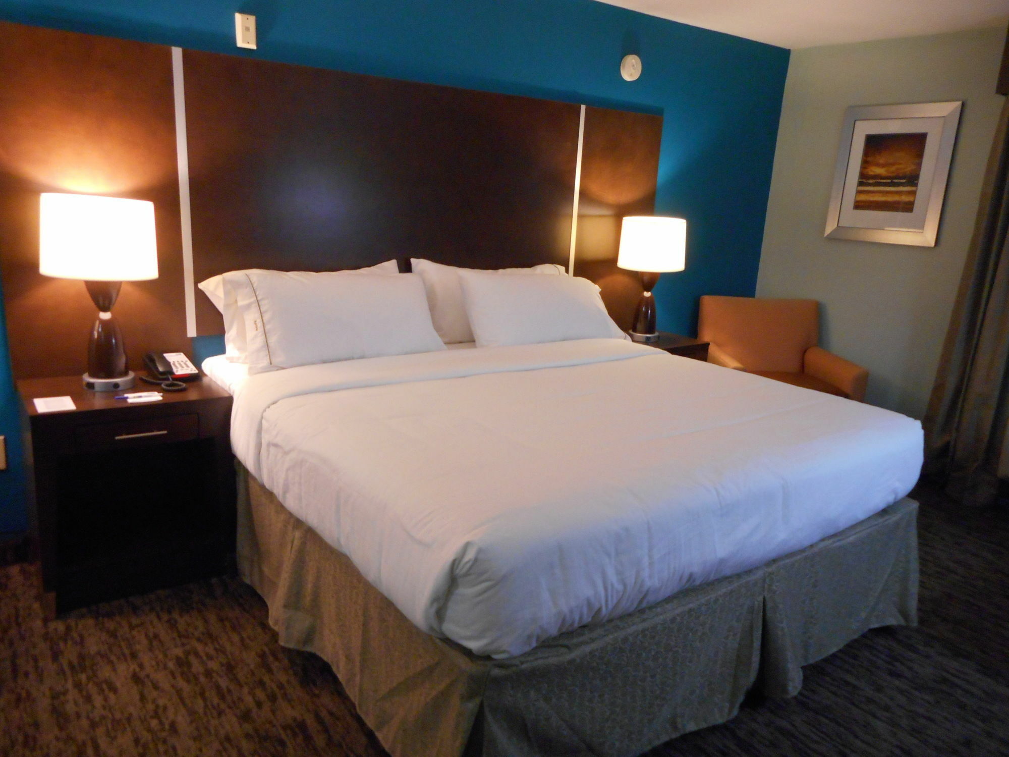 Holiday Inn Express & Suites Carmel North - Westfield By Ihg Exterior photo